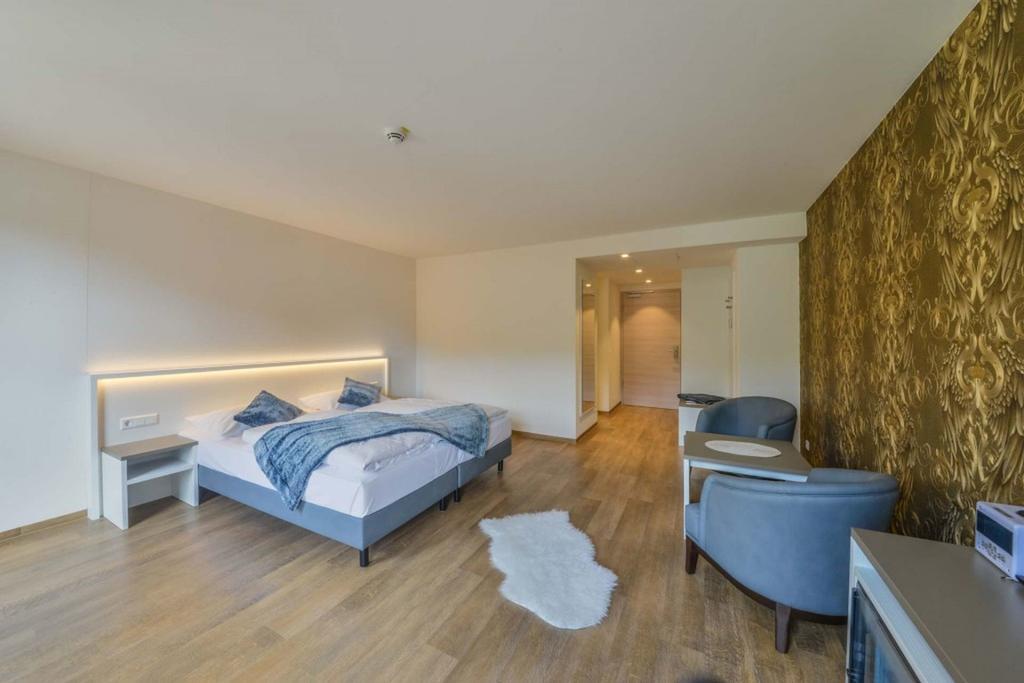 Hotel Gasthof Heckl Киндинг Екстериор снимка