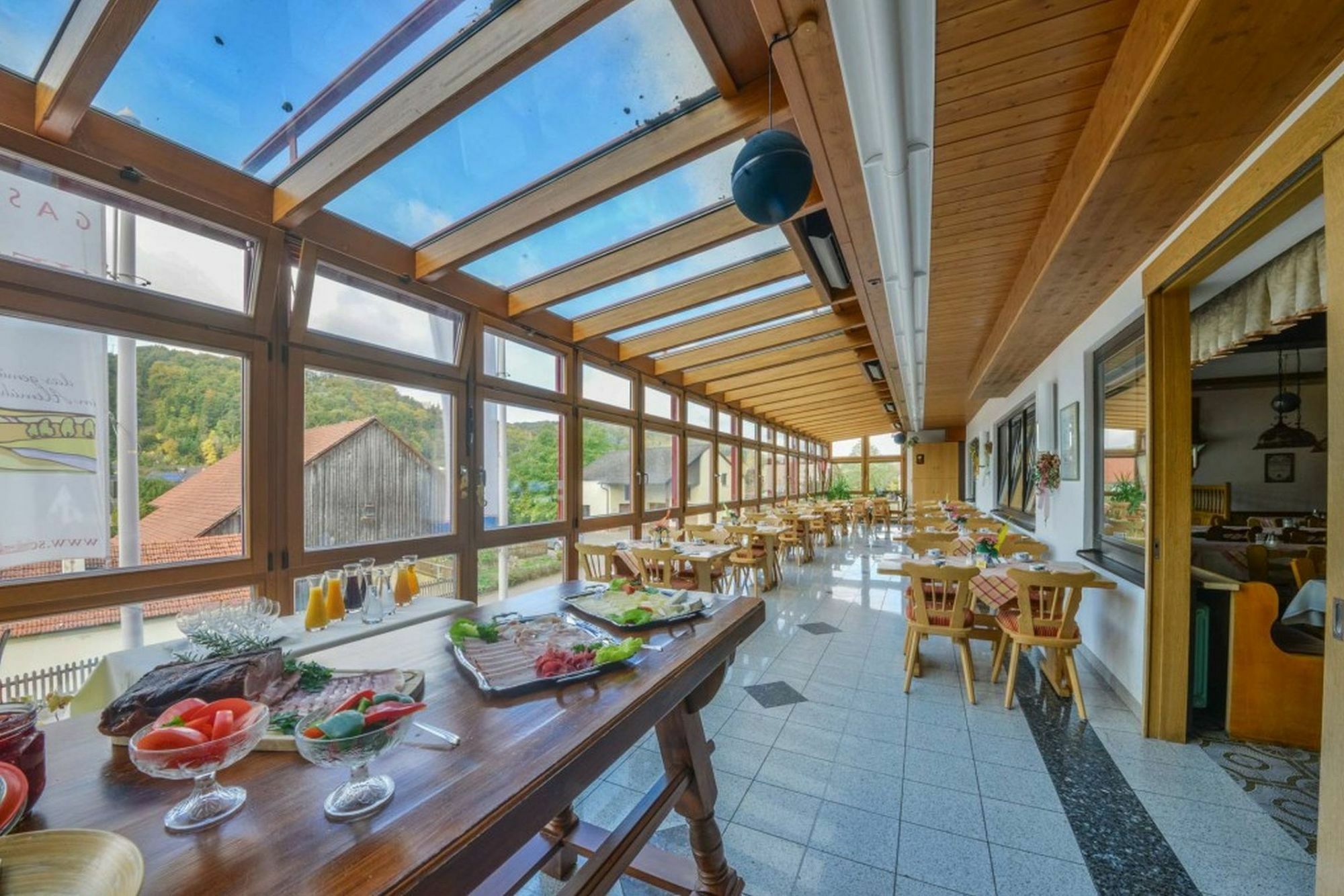 Hotel Gasthof Heckl Киндинг Екстериор снимка